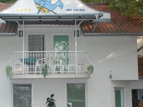 VILA BESI - VILA DENI Bela Crkva