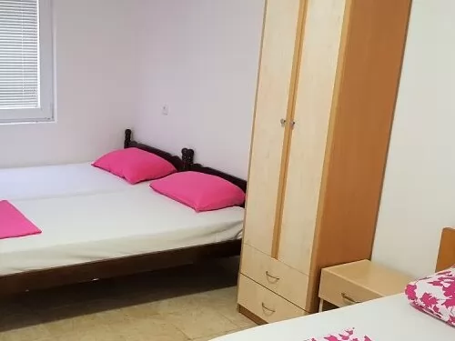 Dzenan apartmani -  cisto, lepo. HIT cena! Dobre Vode