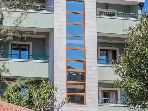 APARTMANI KRAPINA LUX Budva
