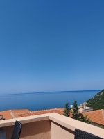 Apartman za 4 osobe. Pogled na more.