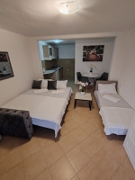 Apartman za 3 osobe. Pogled na more